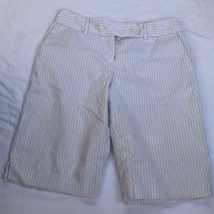 Women’s striped worthington petite stretch short.